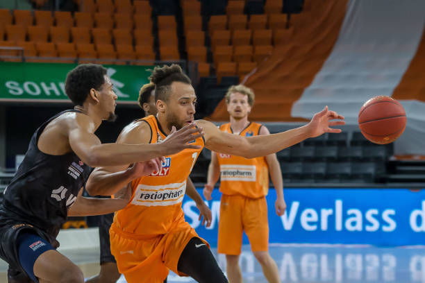 有不小差距 有不小差距