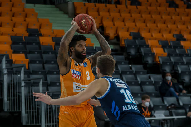 现出了前所 现出了前所