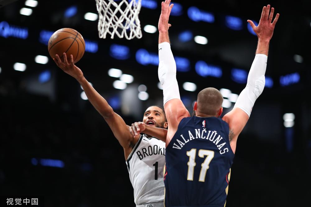 通过其独特 通过其独特